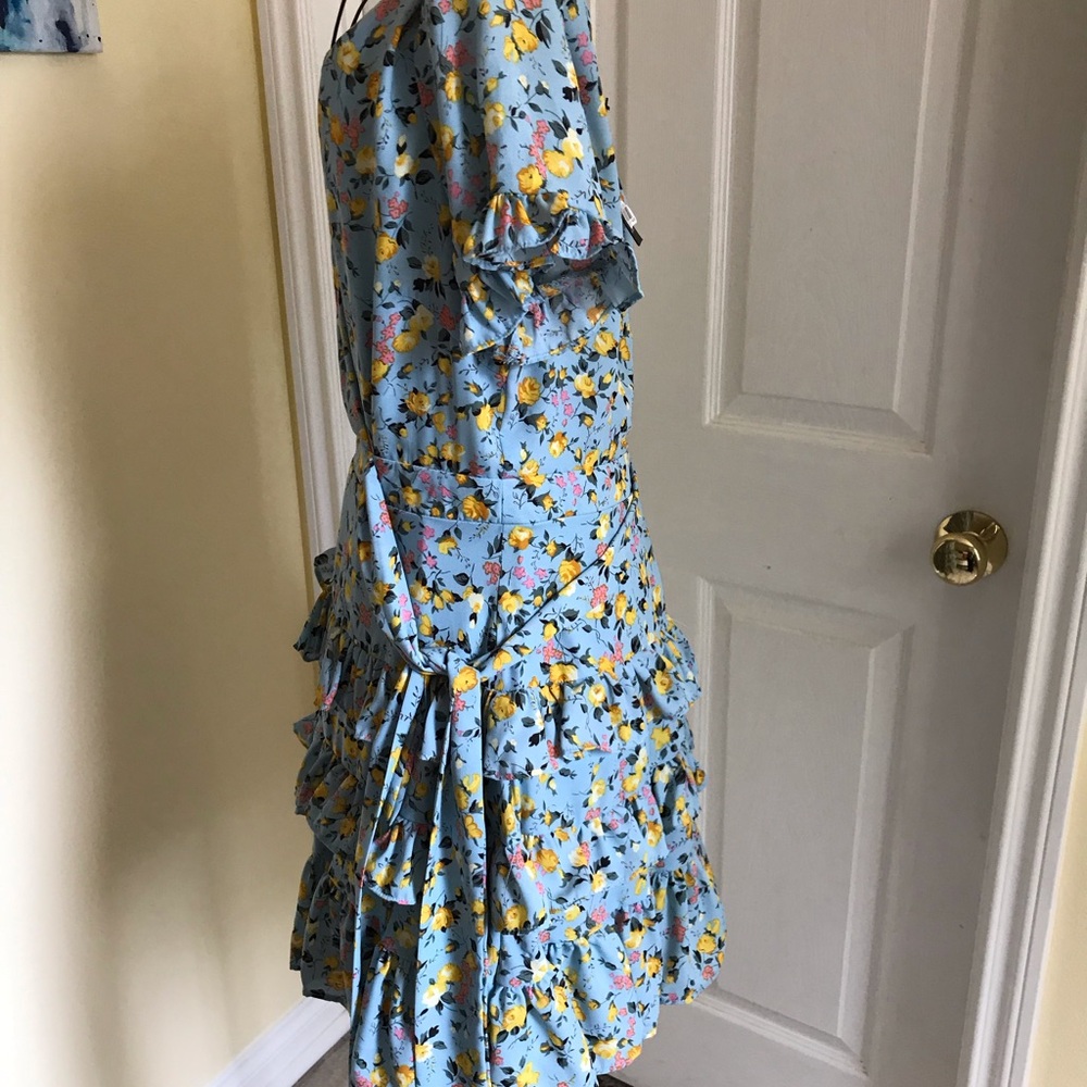 HOST PICK 🎉Lulus Feeling Butterflies Blue Tiered Ruffle Mini Dress NWT Sz. Med - Picture 5 of 9